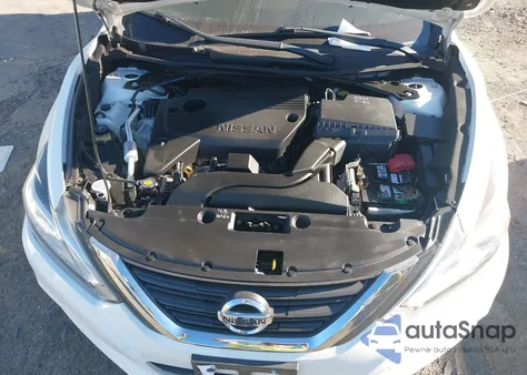 2017 Nissan Altima 2.5 S z USA, uszkodzony, nr VIN 1N4AL3AP3HC275595